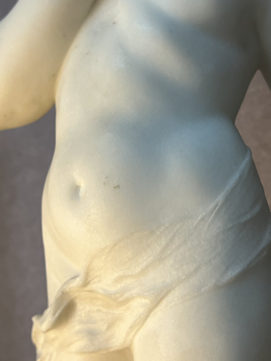 Adolfo Cipriani, Grande Sculpture De Cupidon, Ange Aux Ailes Semi Déployées, 58 Cm-photo-3