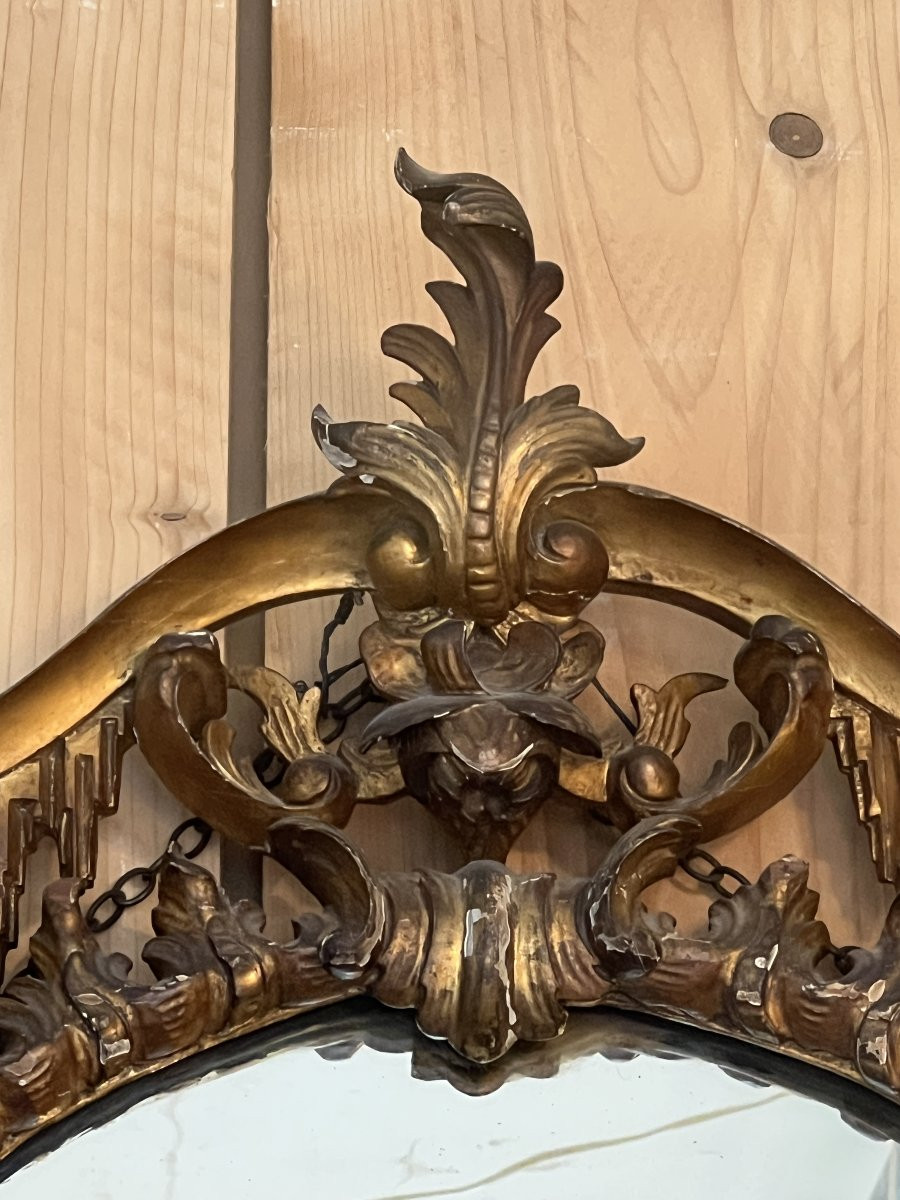 Grand miroir en bois doré, richement sculpté de dragon ailés, époque XIXe siècle-photo-3
