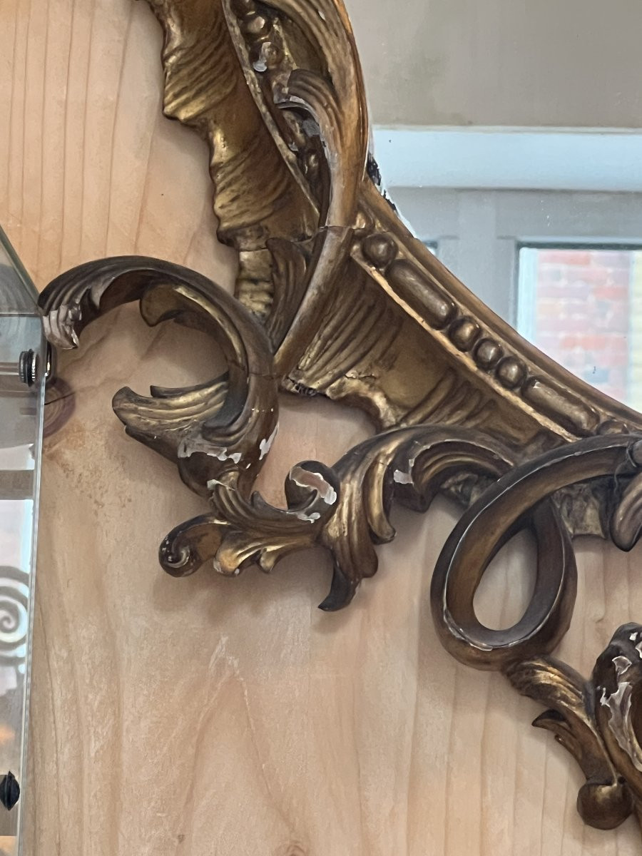 Grand miroir en bois doré, richement sculpté de dragon ailés, époque XIXe siècle-photo-8