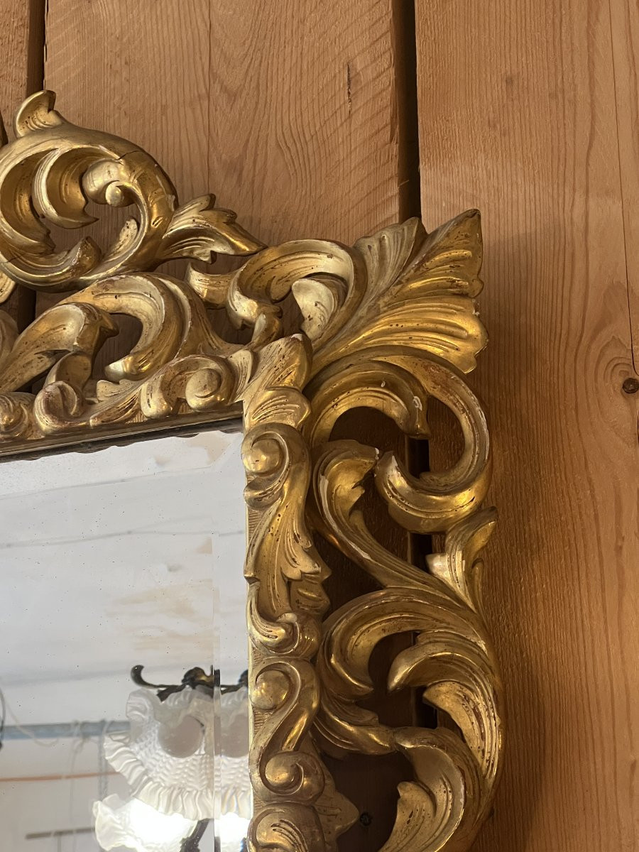 Beautiful And Large 19th Century Louis XIII Style Mirror In Carved Wood And Gilded With Gold Leaf-photo-4