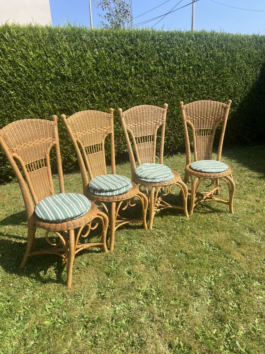 Série de 4 chaises en rotin ancien. Modèle de luxe, parfait état, vers les années 1970/1980-photo-3