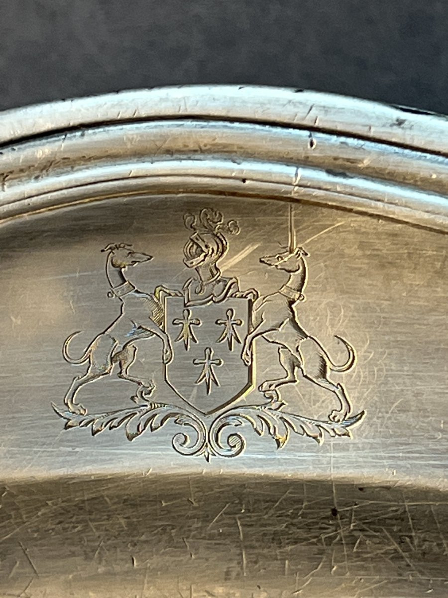 Plat ovale en argent massif XVIIIe siècle, blason aux hermine Breton, fermier généraux-photo-2