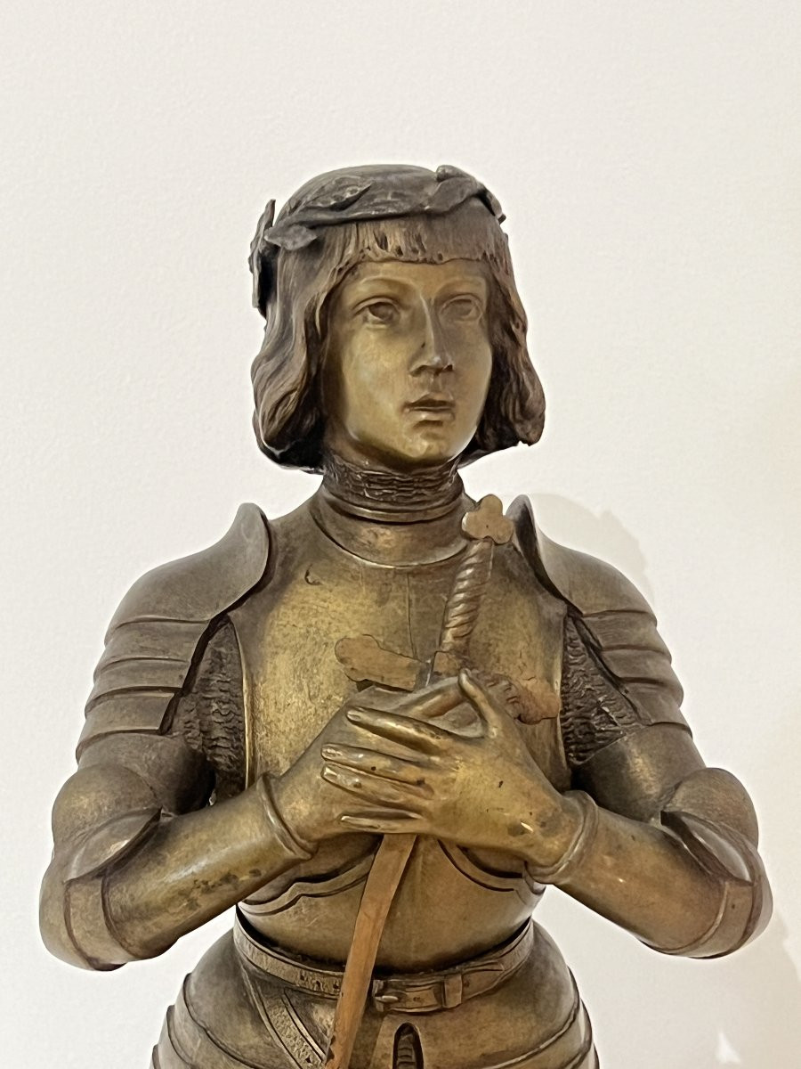O. Ruffony, sculpture en bronze Jeanne d’arc en armure sur socle en marbre vert portor, fin XIX-photo-2