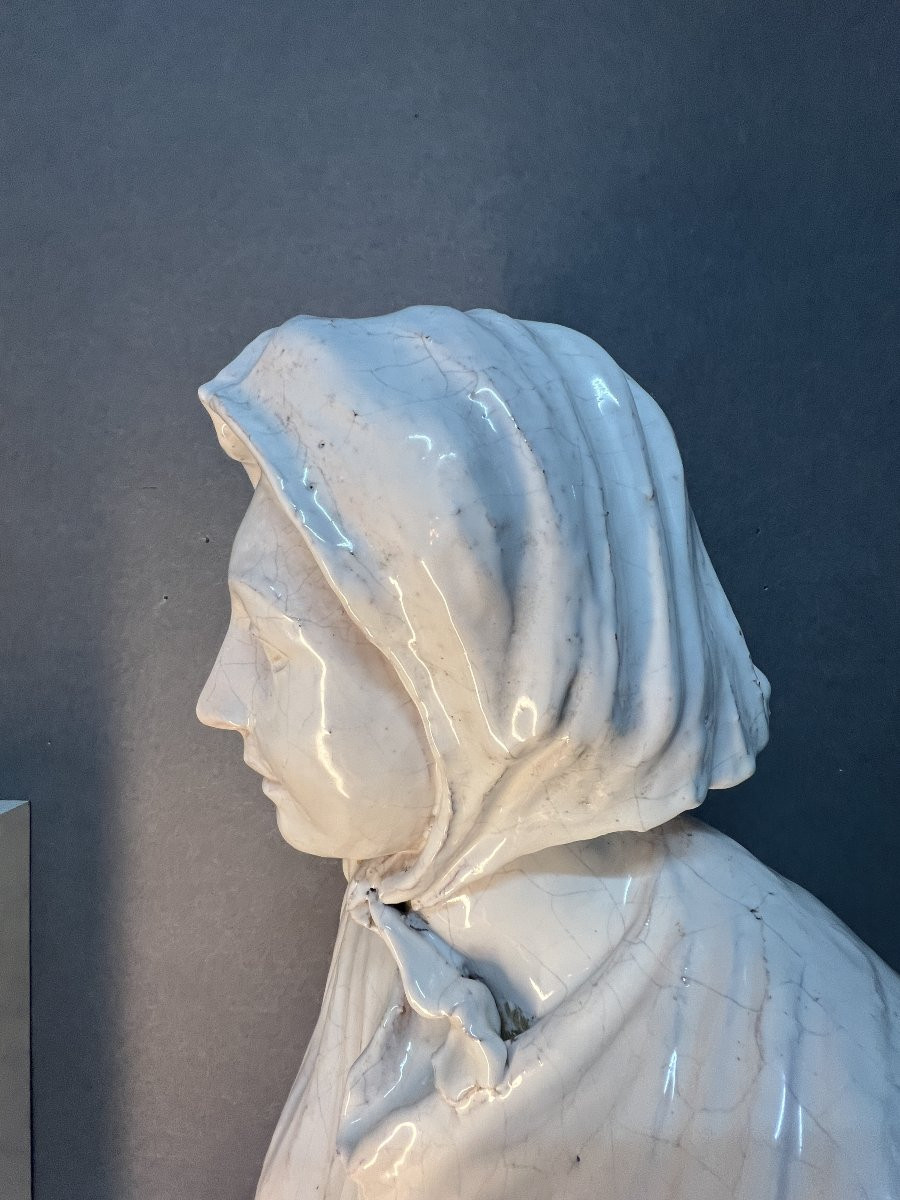 Large Sculpture Of A Woman In Enamelled Terracotta, Italian Neoclassical Style, Late 19th/20th Century-photo-4