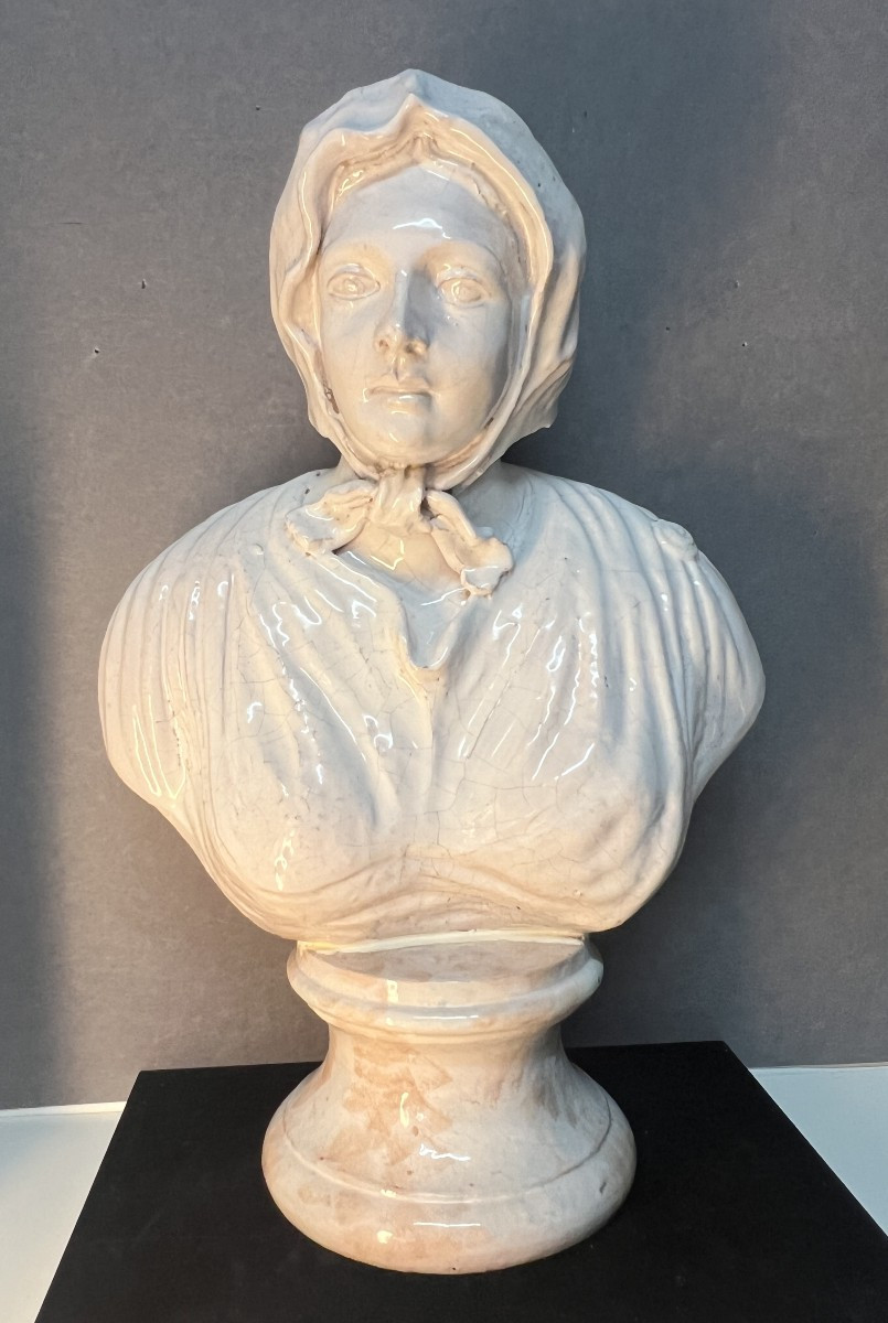 Large Sculpture Of A Woman In Enamelled Terracotta, Italian Neoclassical Style, Late 19th/20th Century