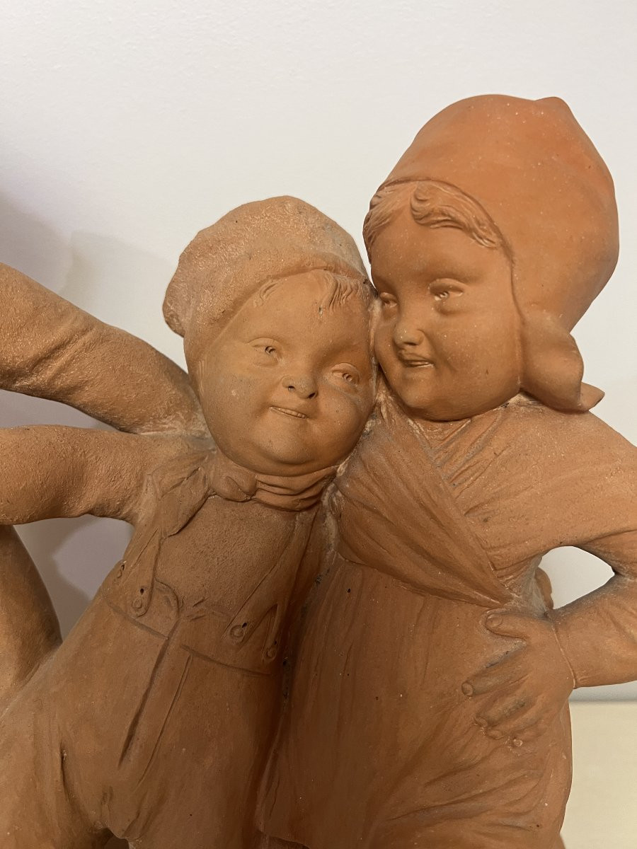 Terre cuite , "Jour de fête " ronde d'enfants signée de Rubens Capaldo ( 1908- 1997 )-photo-2