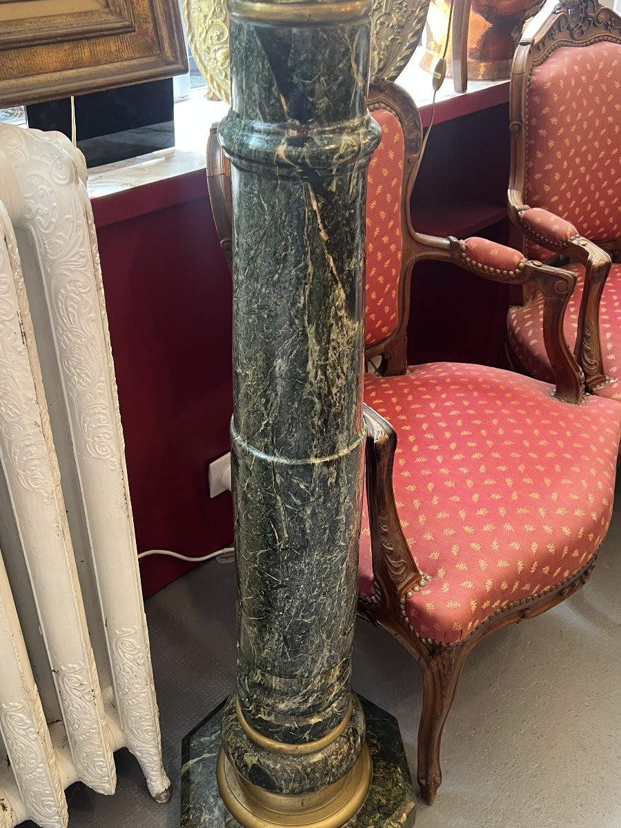 Grande colonne en marbre de portor et ornement en laiton doré, époque XIXe siècle-photo-4
