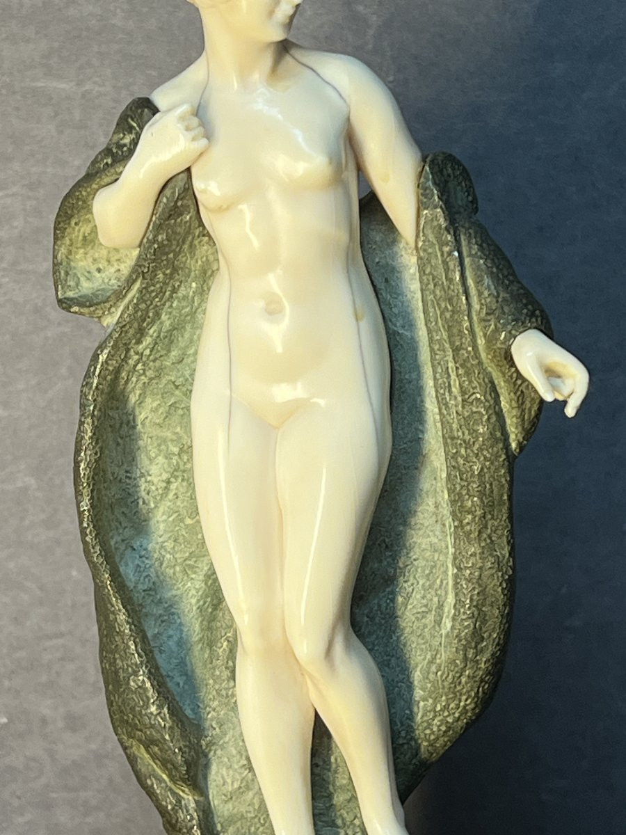 Joé Descomps (1869-1950 ) Sculpture chriséléphantine, jeune femme nue au manteau, 1925 art déco-photo-4