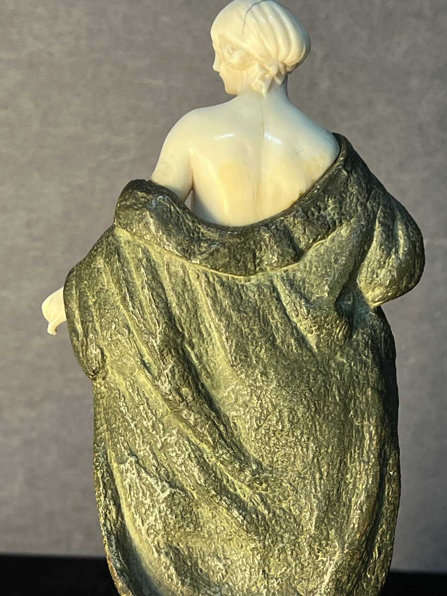 Joé Descomps (1869-1950 ) Sculpture chriséléphantine, jeune femme nue au manteau, 1925 art déco-photo-8