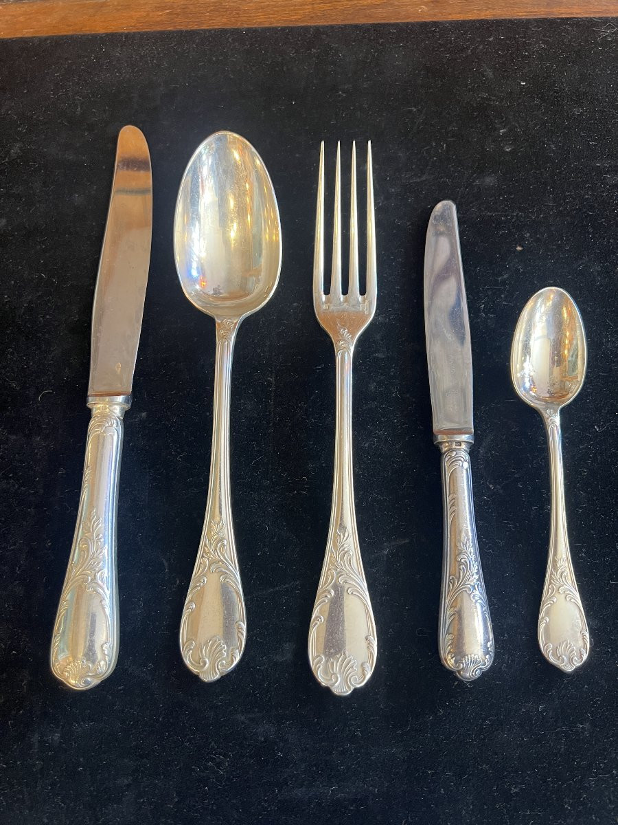 Partie de ménagère en métal argenté, la maison Christofle, modèle Marly, composée de 60 pièces-photo-4