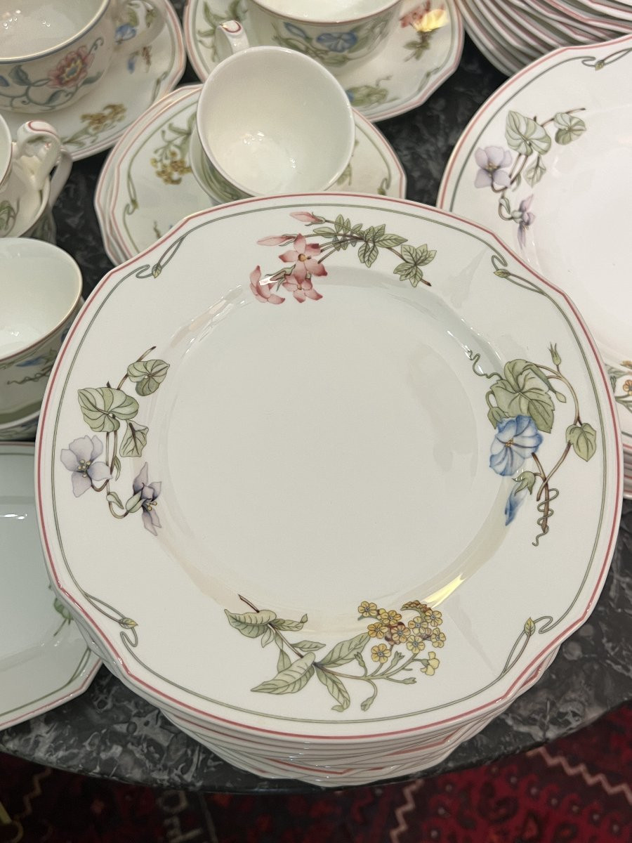 German-made Dinnerware Set By Villeroy & Boch, Clarissa Model, 77 Pieces-photo-2