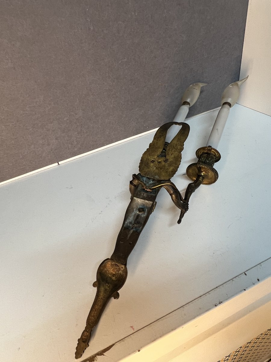Pair Of First Empire Period Wall Sconces, A Refined Example Of Early 19th-century French Art -photo-6