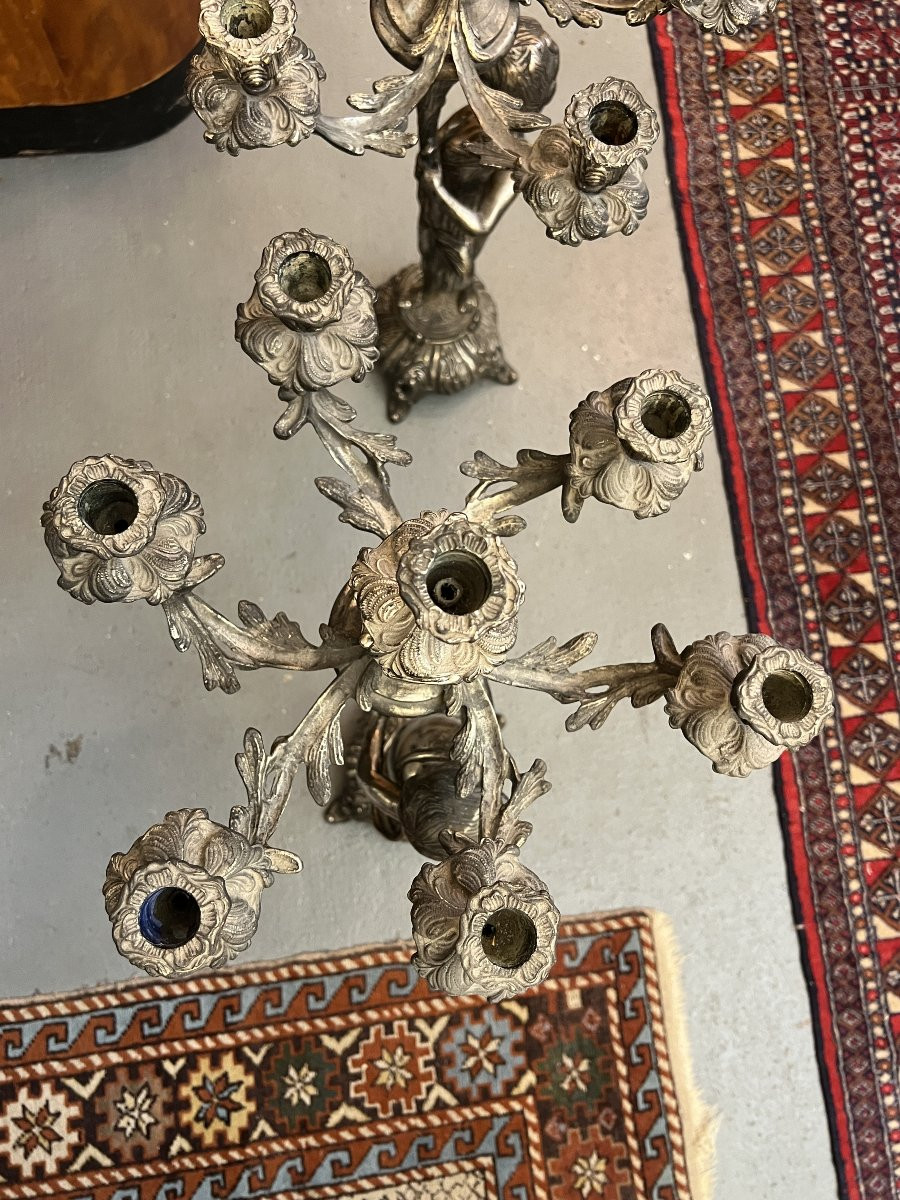 Grande paire de candélabres d’exception à décor mythologique. Époque début XXe siècle, 72,5 cm-photo-8