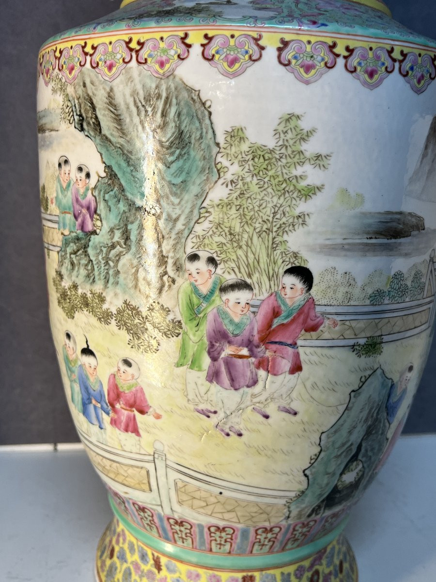 Large Baluster Floor Vase, Famille Rose, Elegance And Tradition Of Asian Art, H 58 Cm-photo-5