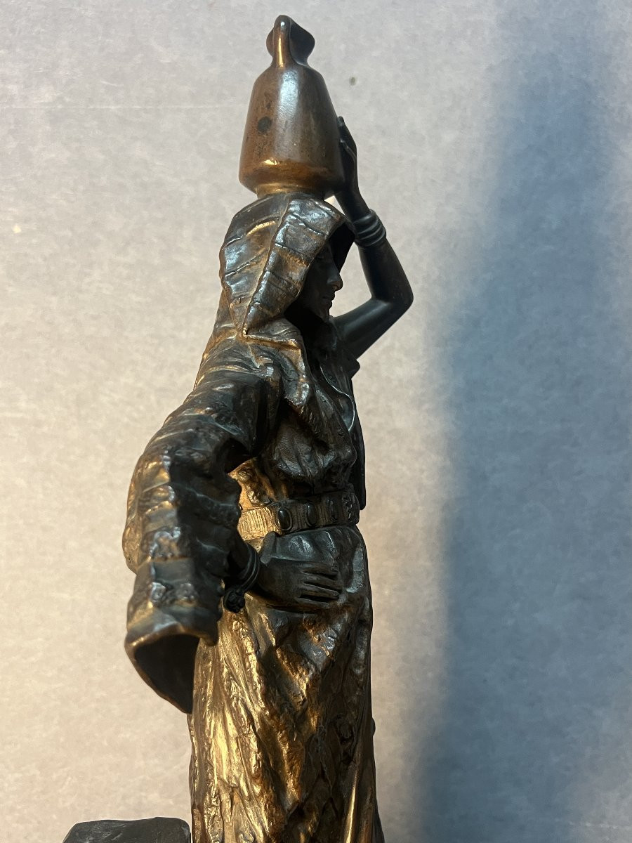 Rebeca, Jeune fille Arabe, sculpture en bronze signé de Gaston Leroux (1854-1942), Hauteur 45cm-photo-7