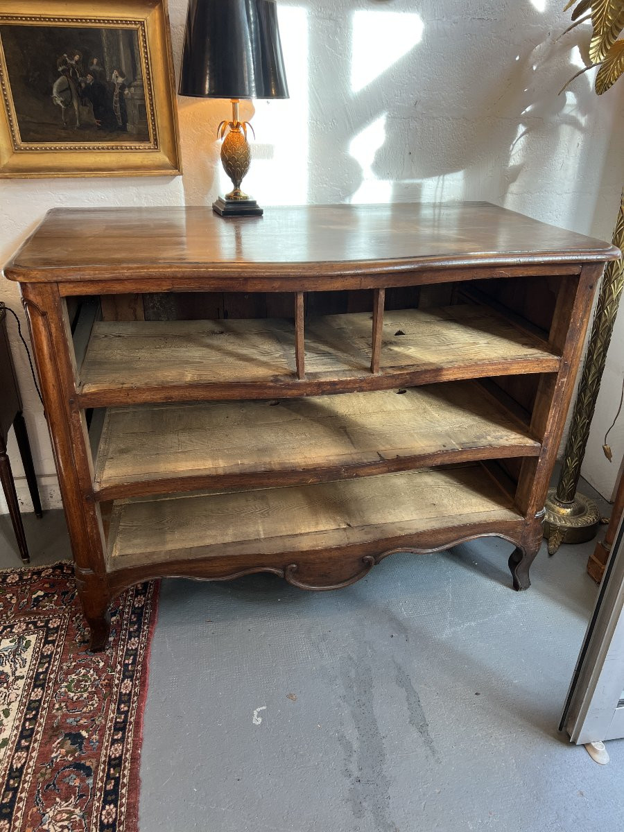 Importante commode Parisienne  en noyer datant du XVIIIe siècle, ouvrant par 5 tiroirs -photo-8