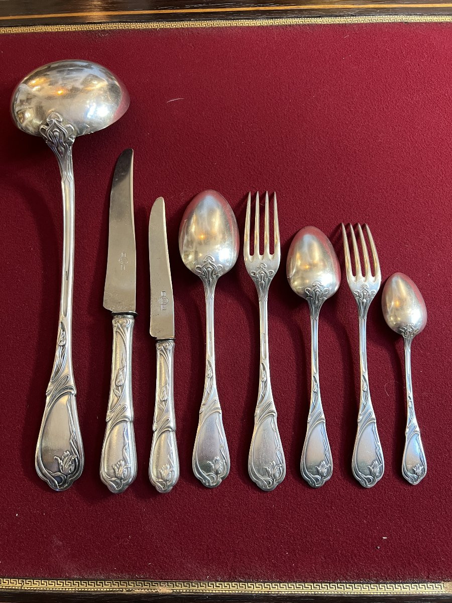 Ménagère de luxe  Art Nouveau en métal argenté, SAGLIER Frères, modèle Tulipe, 85 pièces-photo-5
