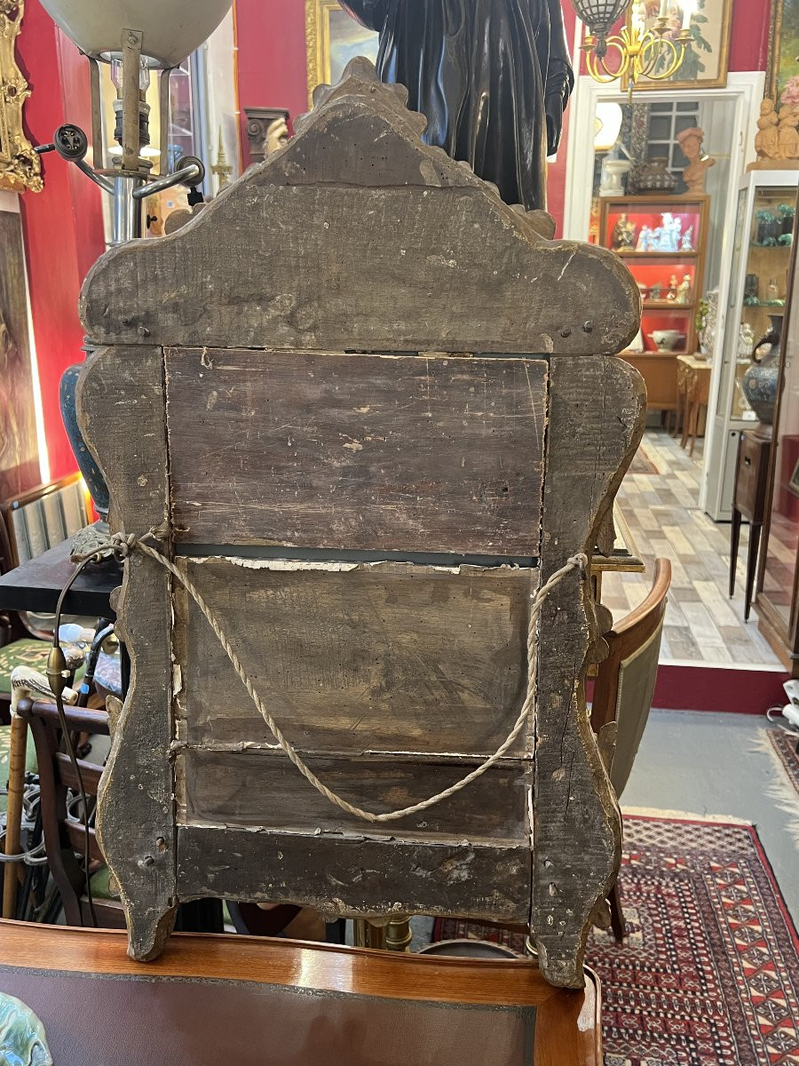 Carved And Gilded Wooden Mirror With Molded Sides, 18th Century, With Scalloped Decoration-photo-7