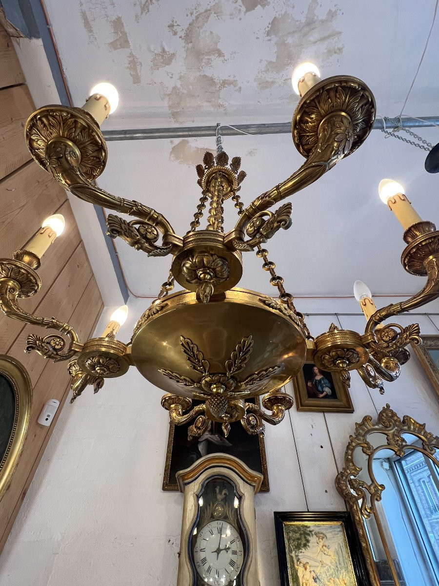 Contemporary Empire-style Chandelier In Sculpted Bronze, Illuminated By 8 Lights, High Quality-photo-7