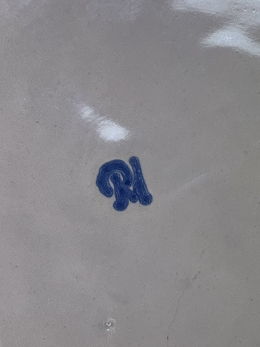 Assiette en faïence de  Strasbourg époque XVIIIe siècle par Paul Hannong , diamètre 25 cm-photo-7