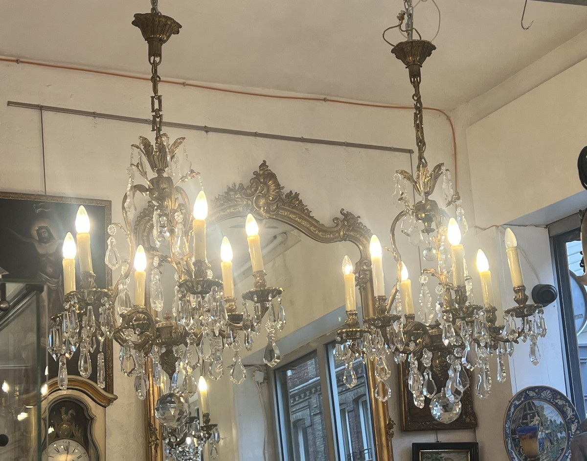 Bohème, paire de grand lustres de type cage style Louis XV en bronze laiton massif & pampilles 