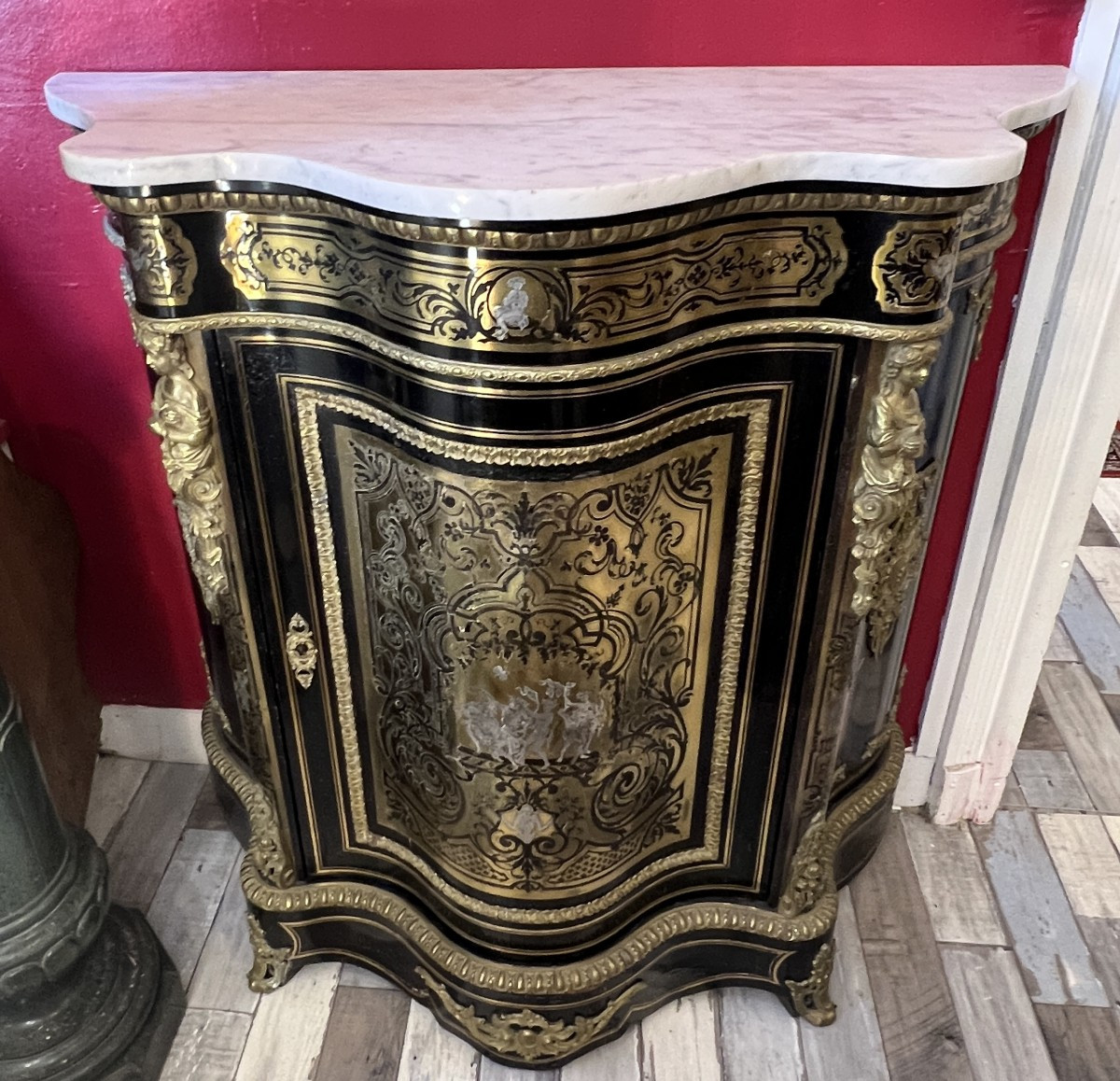 Buffet bas en marqueterie Boulle, meuble d’appui galbé, époque Napoléon III fin du XIXe siècle