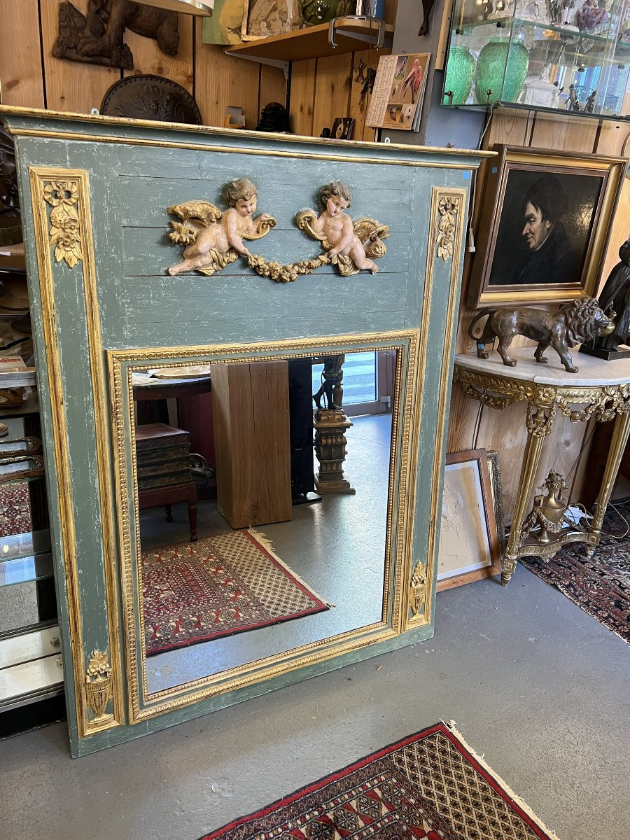 Trumeau en bois peint en vert et dorure, décor d’angelots et nœuds de style Louis XVI, du XXe S-photo-2