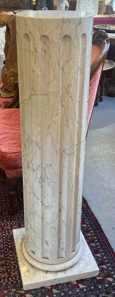 Grey-veined Solid White Marble Column With Vertical Fluting, 110 Cm
