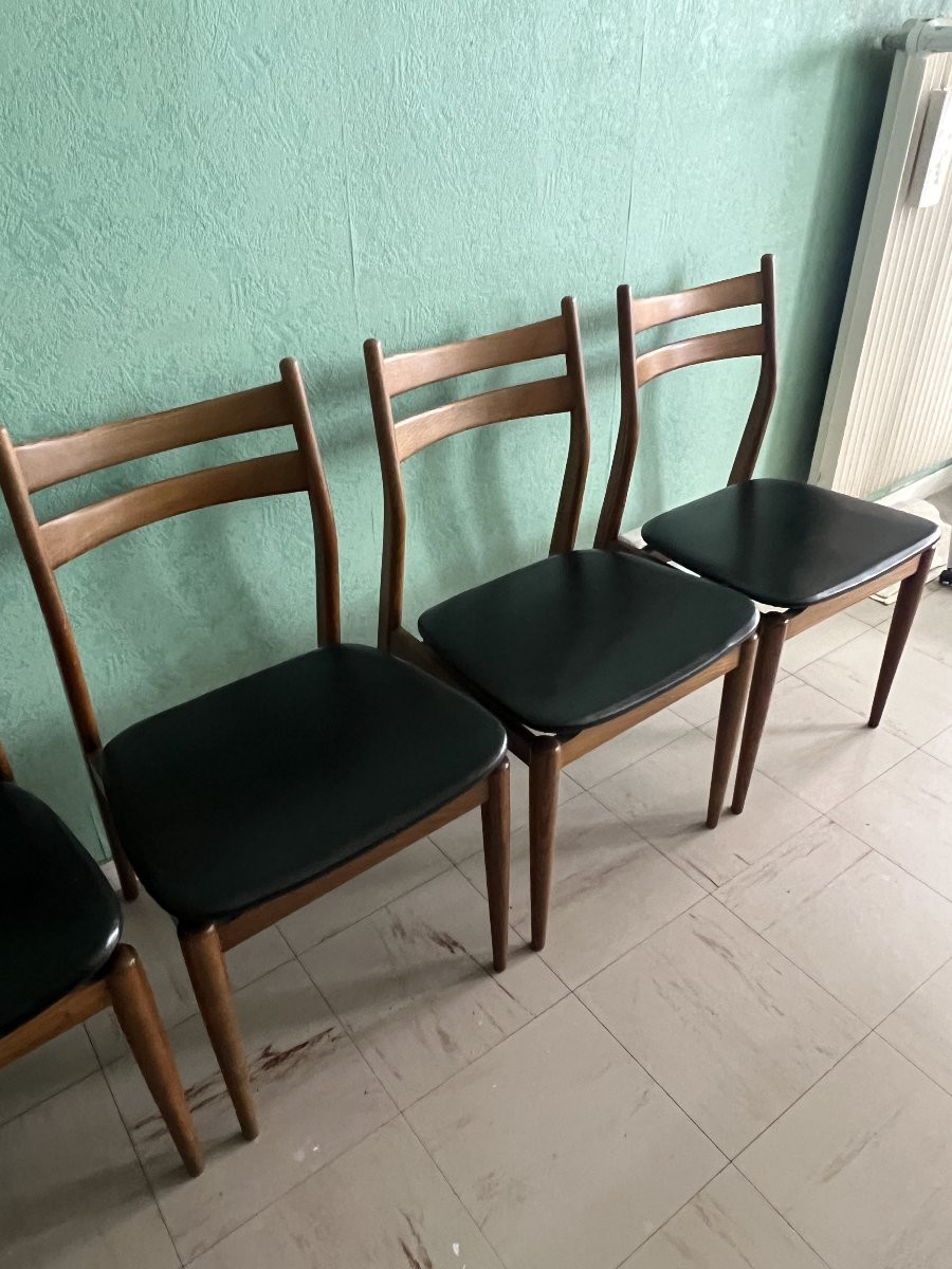 Suite de six chaises vintage scandinaves. Assise en skaï noir, édition EROS vers 1960-photo-2