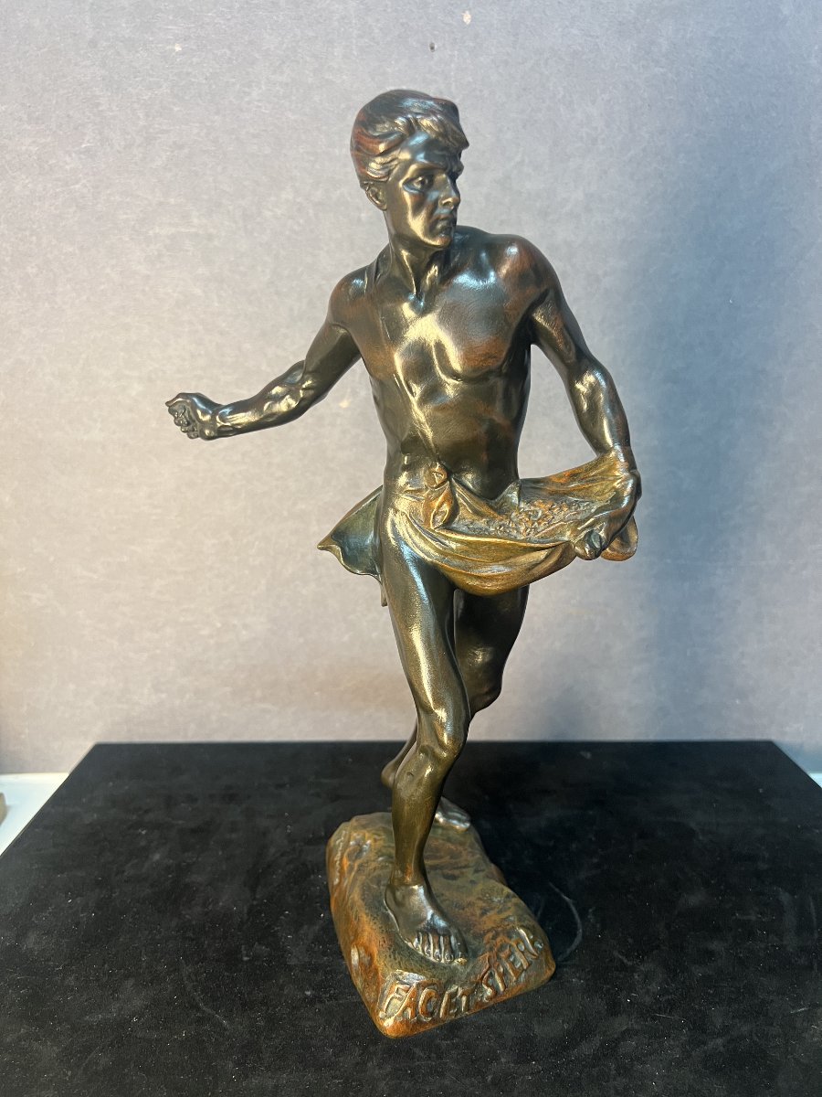 Henri Désiré Gauquié - The Sower ( Fac Et Spera ), Solid Bronze Sculpture With Patina 32 Cm