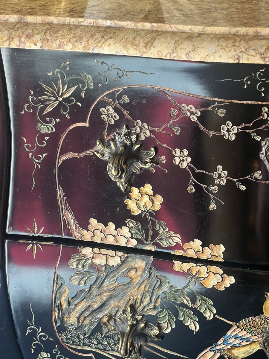 Commode galbée en bois laqué à décor chinois – XXe siècle (vers 1950-1960)-photo-3