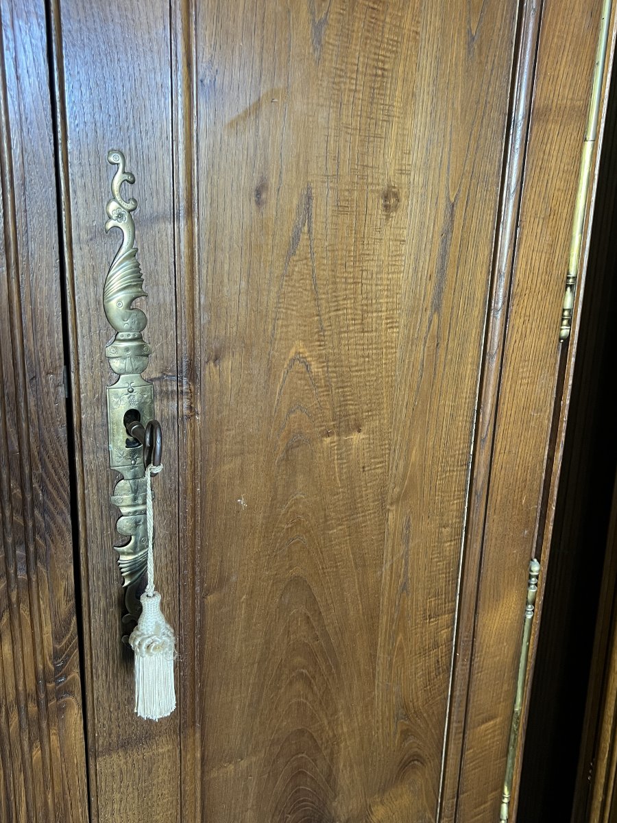 Ancienne armoire en bois sculpté du début du XIXe siècle , petite taille, Hauteur 211 cm-photo-4