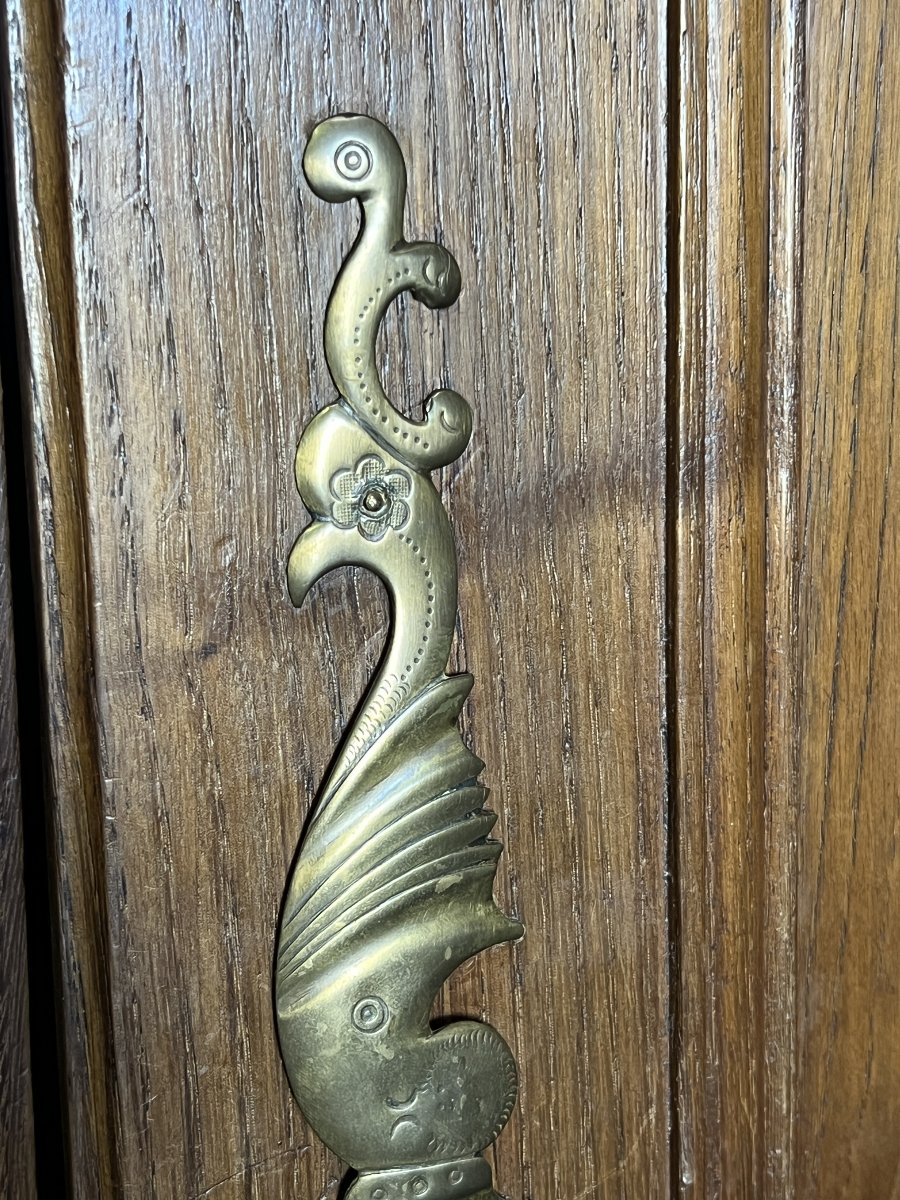 Ancienne armoire en bois sculpté du début du XIXe siècle , petite taille, Hauteur 211 cm-photo-1