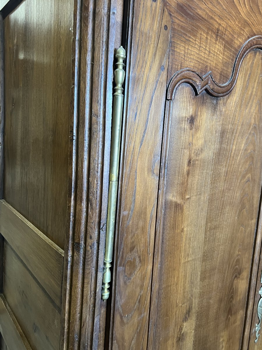 Ancienne armoire en bois sculpté du début du XIXe siècle , petite taille, Hauteur 211 cm-photo-4