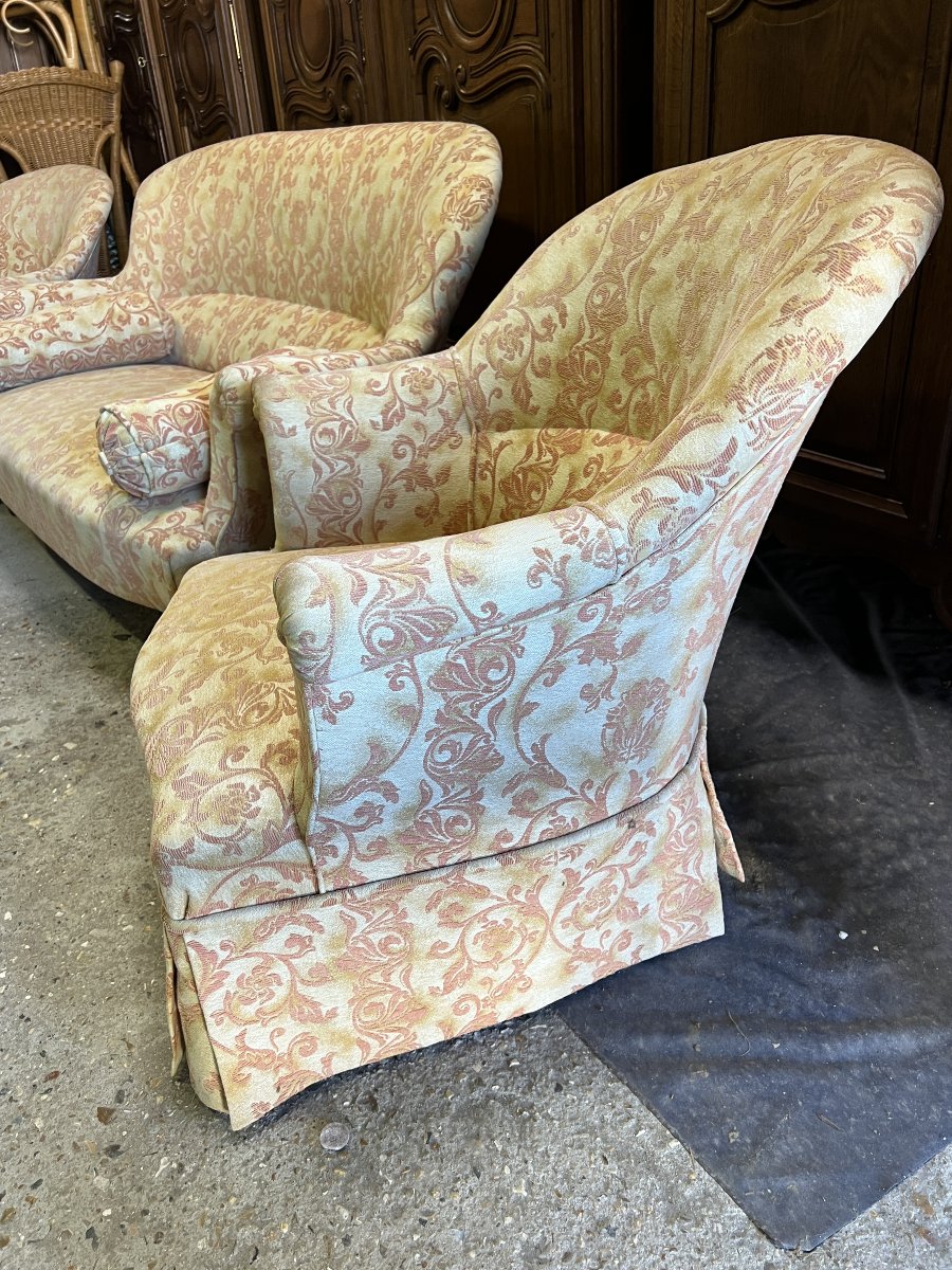 Salon Crapaud ancien de 3 pièces recouvert d’un beau velours, canapé et fauteuils-photo-4