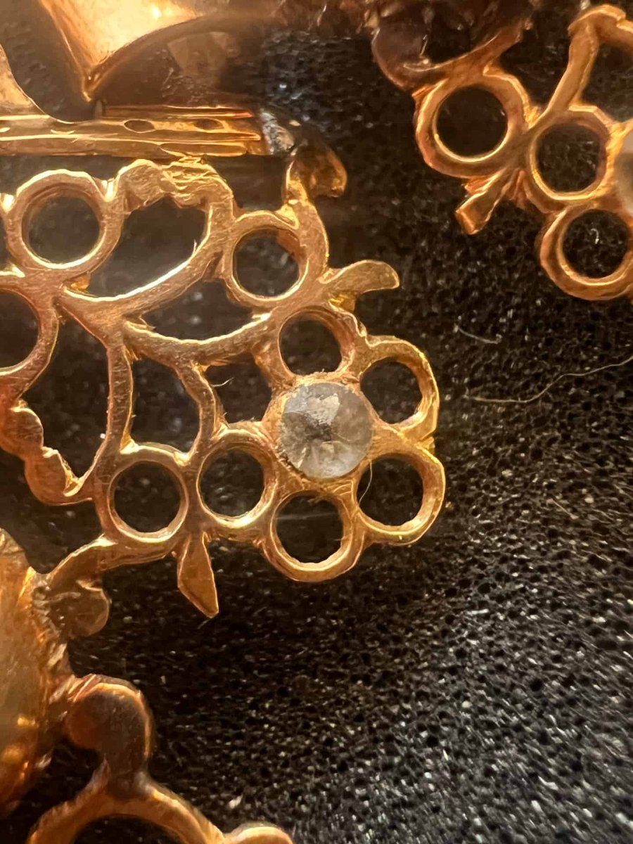 Croix Normande de Rouen en or 18 carats, époque Premier Empire (1809-1819). Poids brut 5 grs-photo-3