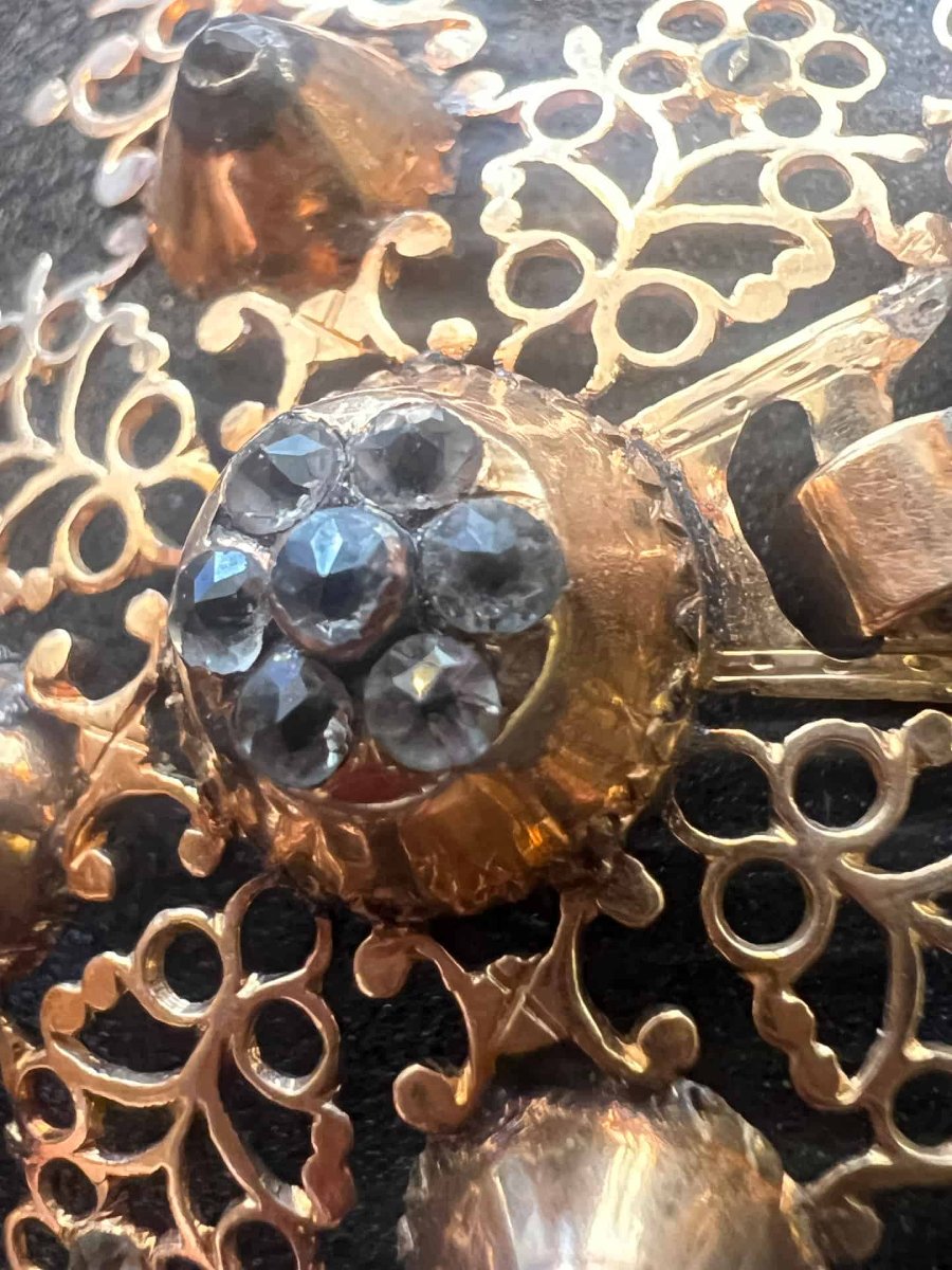 Croix Normande de Rouen en or 18 carats, époque Premier Empire (1809-1819). Poids brut 5 grs-photo-4