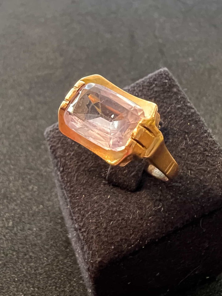 18-karat Yellow Gold Tank Ring, Circa 1940, With A Rose Quartz Stone, Size 56-photo-4