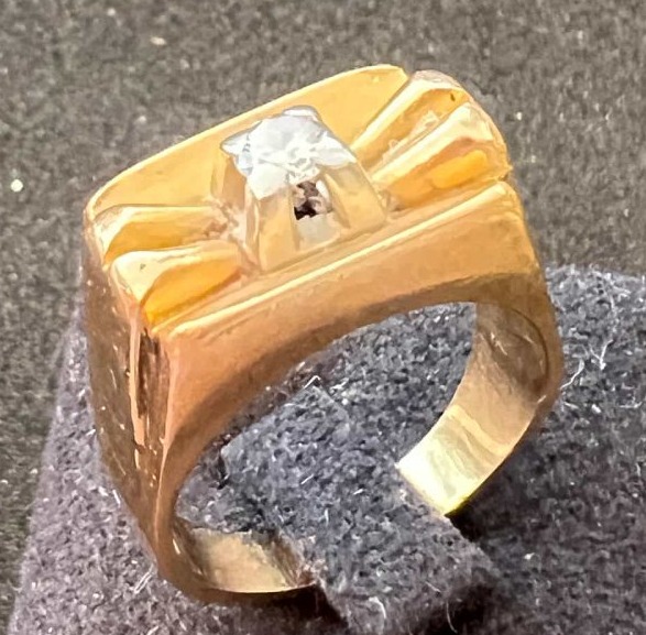 Bague Tank Art Déco en Or Jaune 18 Carats, Diamant Central, Années vers 1940, taille 54