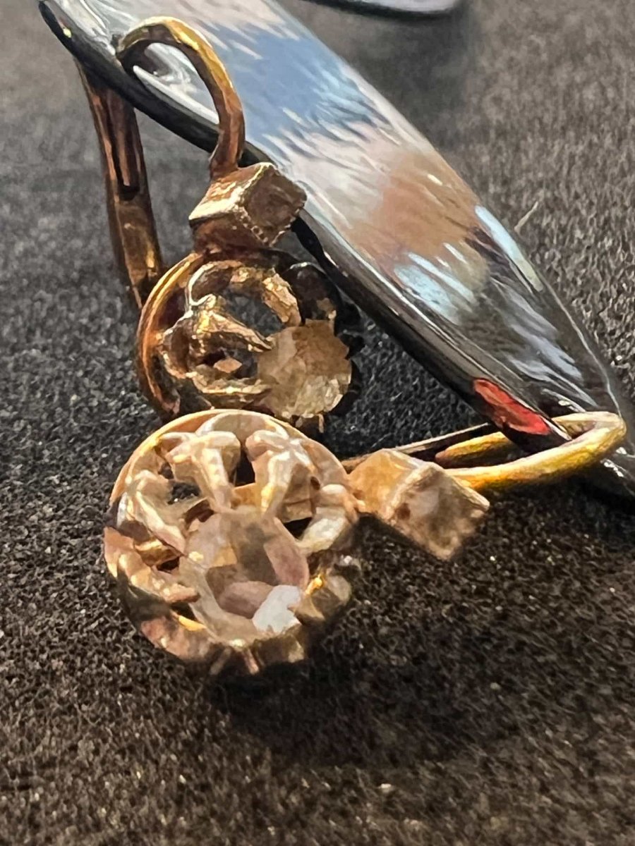 Pair Of 18-karat Gold Lever-back Earrings. Yellow Gold And White Gold, Gross Weight 2.2 G-photo-1