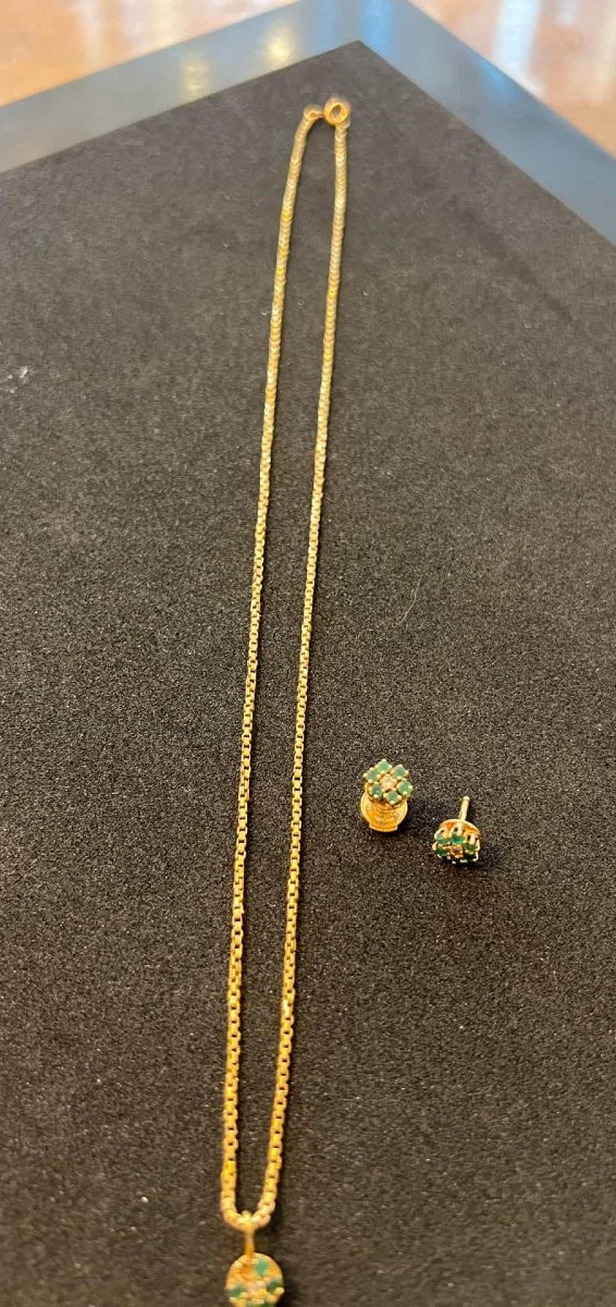 3-piece Set In 18-karat Yellow Gold With Diamonds And Emeralds, Necklace + Earrings-photo-3