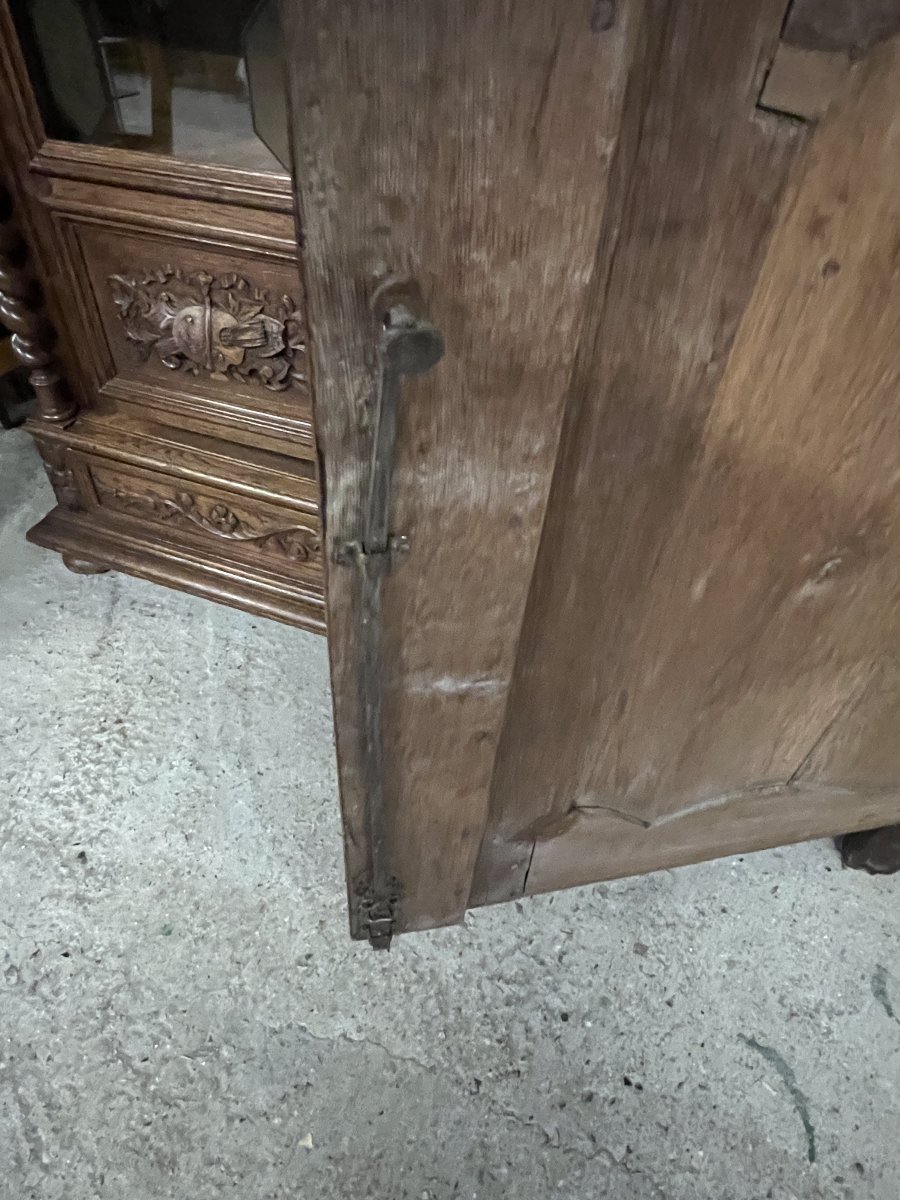 Armoire  de mariage en chêne. Chef-d’œuvre d’élégance et de tradition Normande du XIXe siècle-photo-7