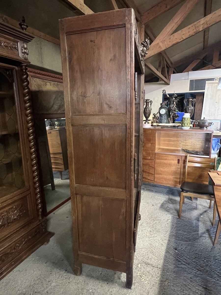 Armoire  de mariage en chêne. Chef-d’œuvre d’élégance et de tradition Normande du XIXe siècle-photo-8