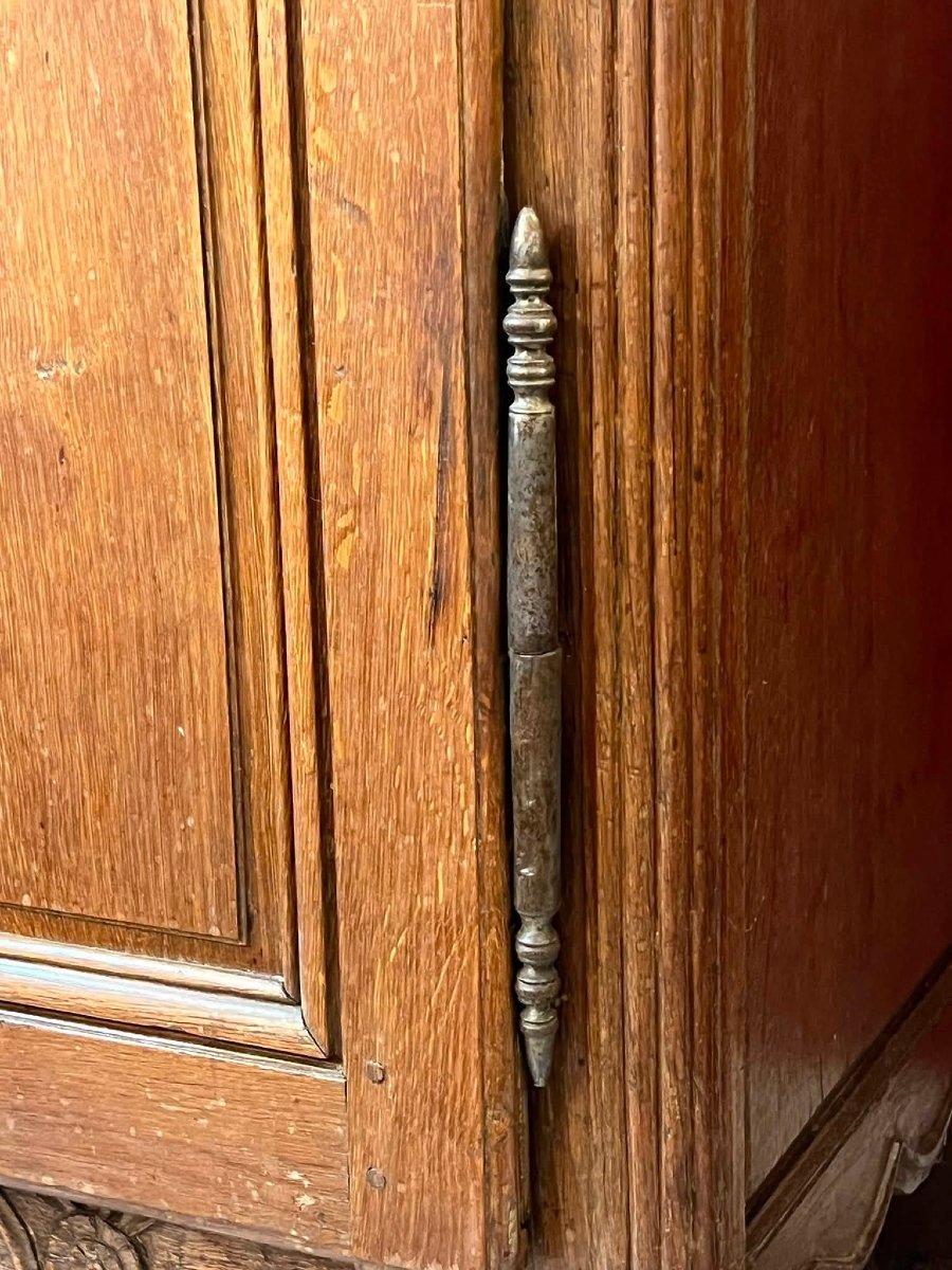 Bonnetière Normande en chêne sculpté du XIXe siècle, ouvrant à une porte, Hauteur 213 cm-photo-4