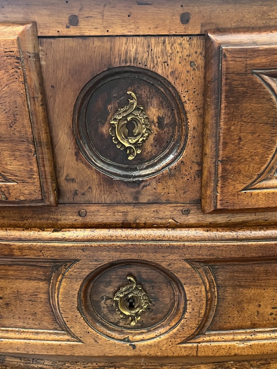 Commode Louis XV en noyer massif, époque XVIIIe, aux dimensions 112 x 58 x 78 cm-photo-3