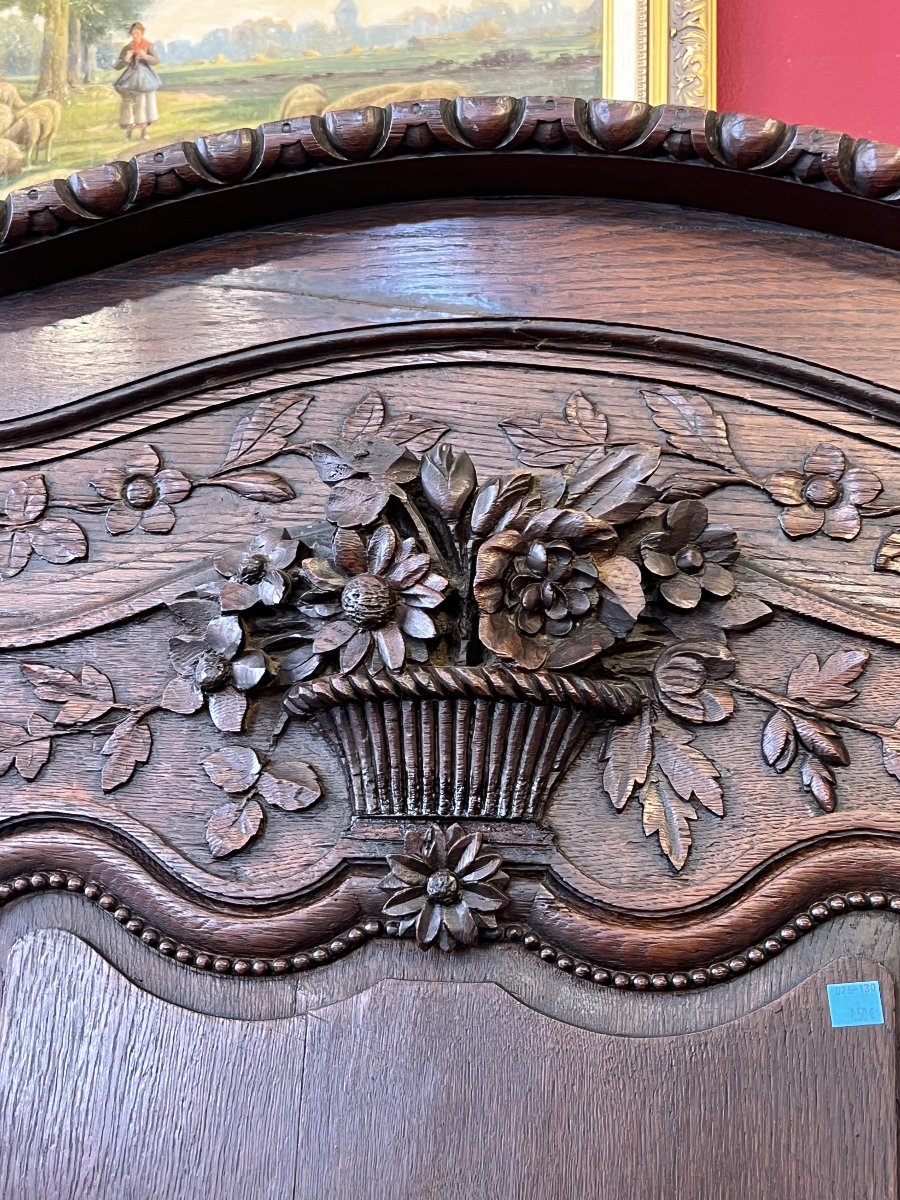 20th-century Normandy-style Chest Of Drawers Made Of Carved Oak, With A Single Door; Height: 212 Cm-photo-3