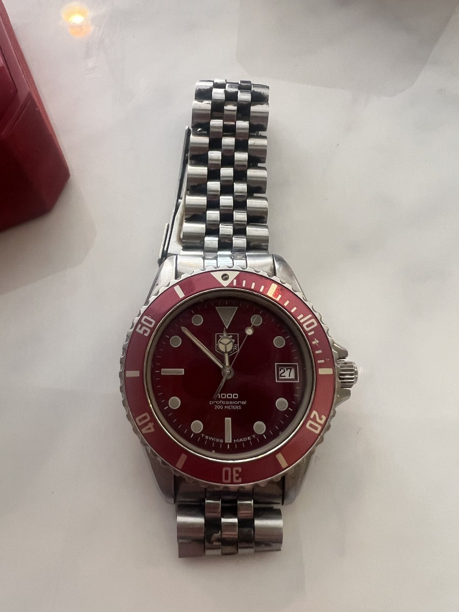 Tag Heuer Professional 1000, Reference 980.913n, Vintage Diving Watch With A Red Dial