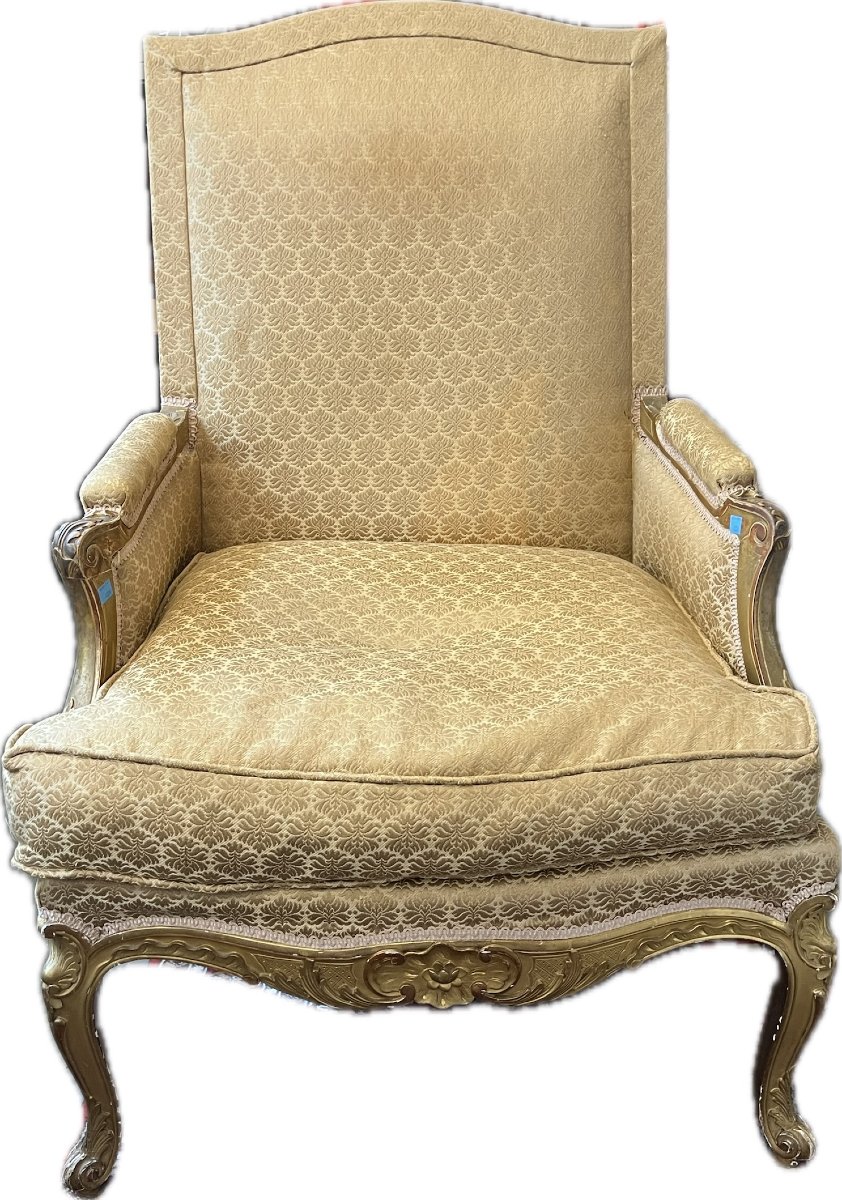 Bergère de style Régence en bois sculpté et doré, dossier à la Reine, époque XIXe siècle