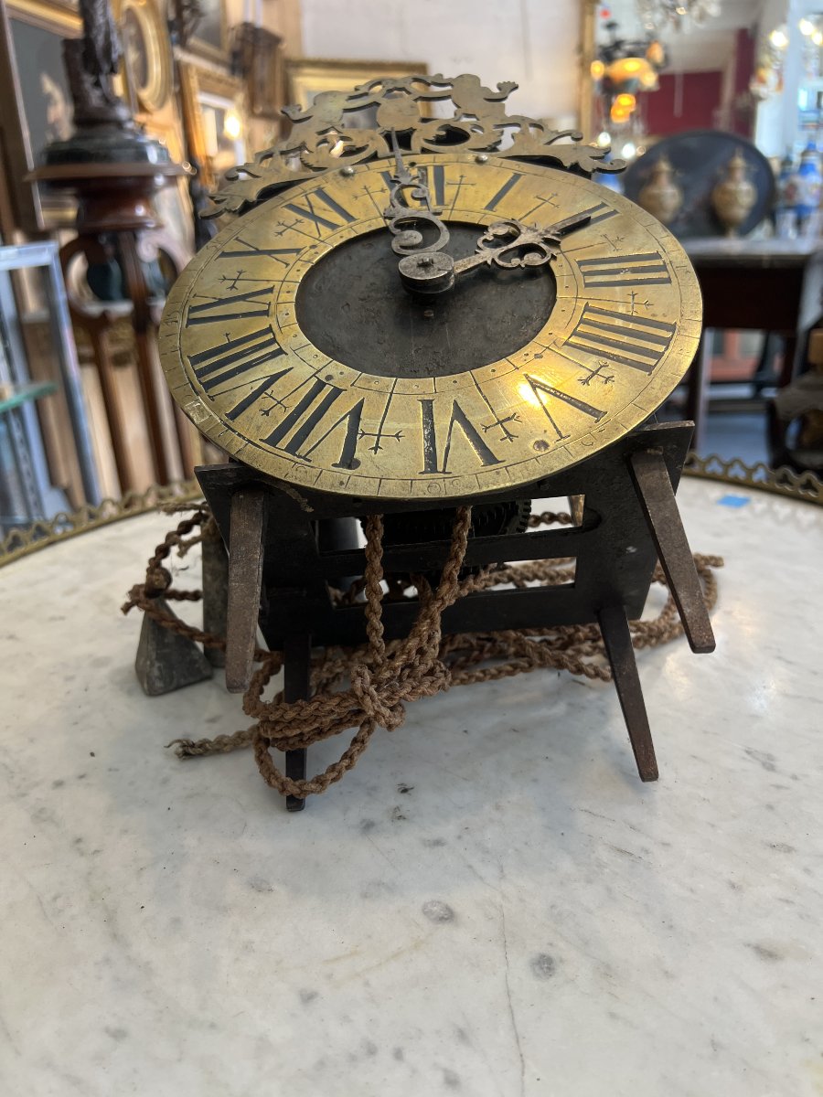 Mouvement d’horloge de type « lanterne » en fer et laiton coulé et ciselé.Époque XVIIIe siècle-photo-5