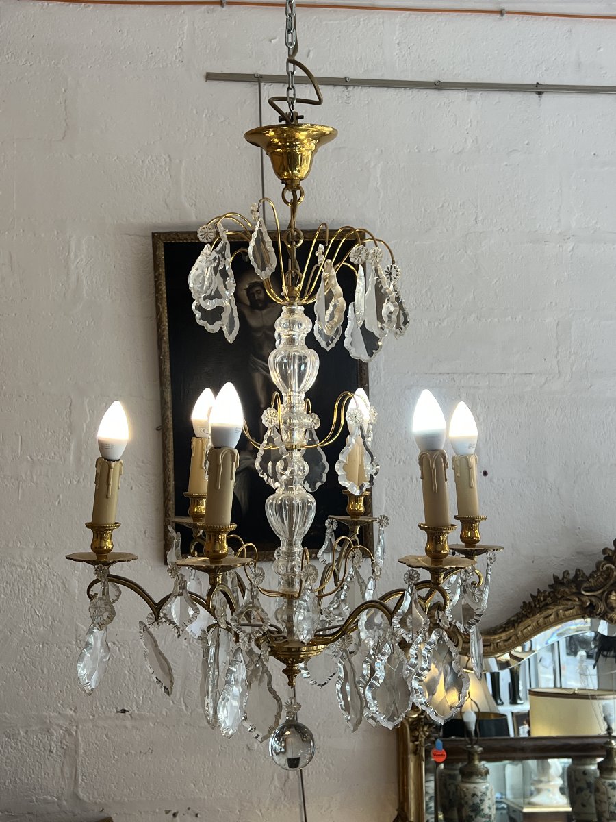 Série de trois lustres à pampilles de cristal, style Louis XV. Époque  XXe siècle. H 80 cm-photo-3